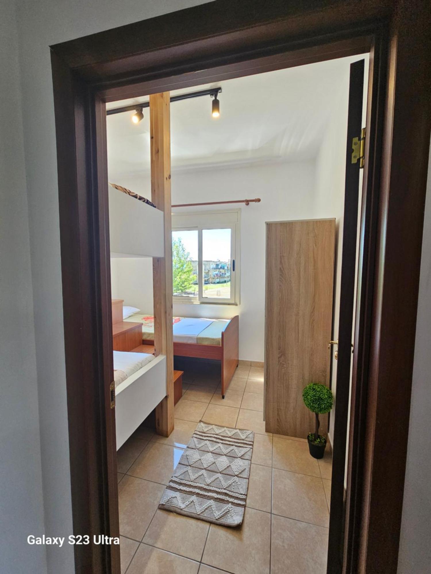 Vacation Apartment *